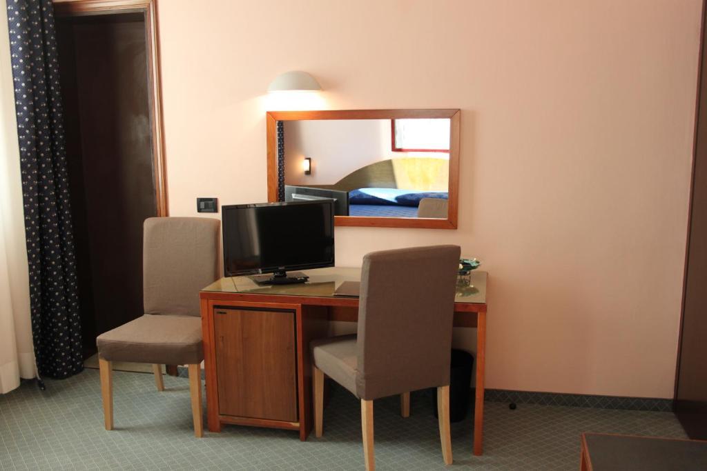 Hotel Rosa أبانو تيرمي الغرفة الصورة