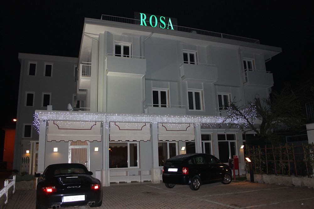 Hotel Rosa أبانو تيرمي المظهر الخارجي الصورة